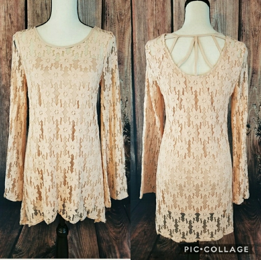 Lace strappy Boho tunic small Blu Pepper Vintage